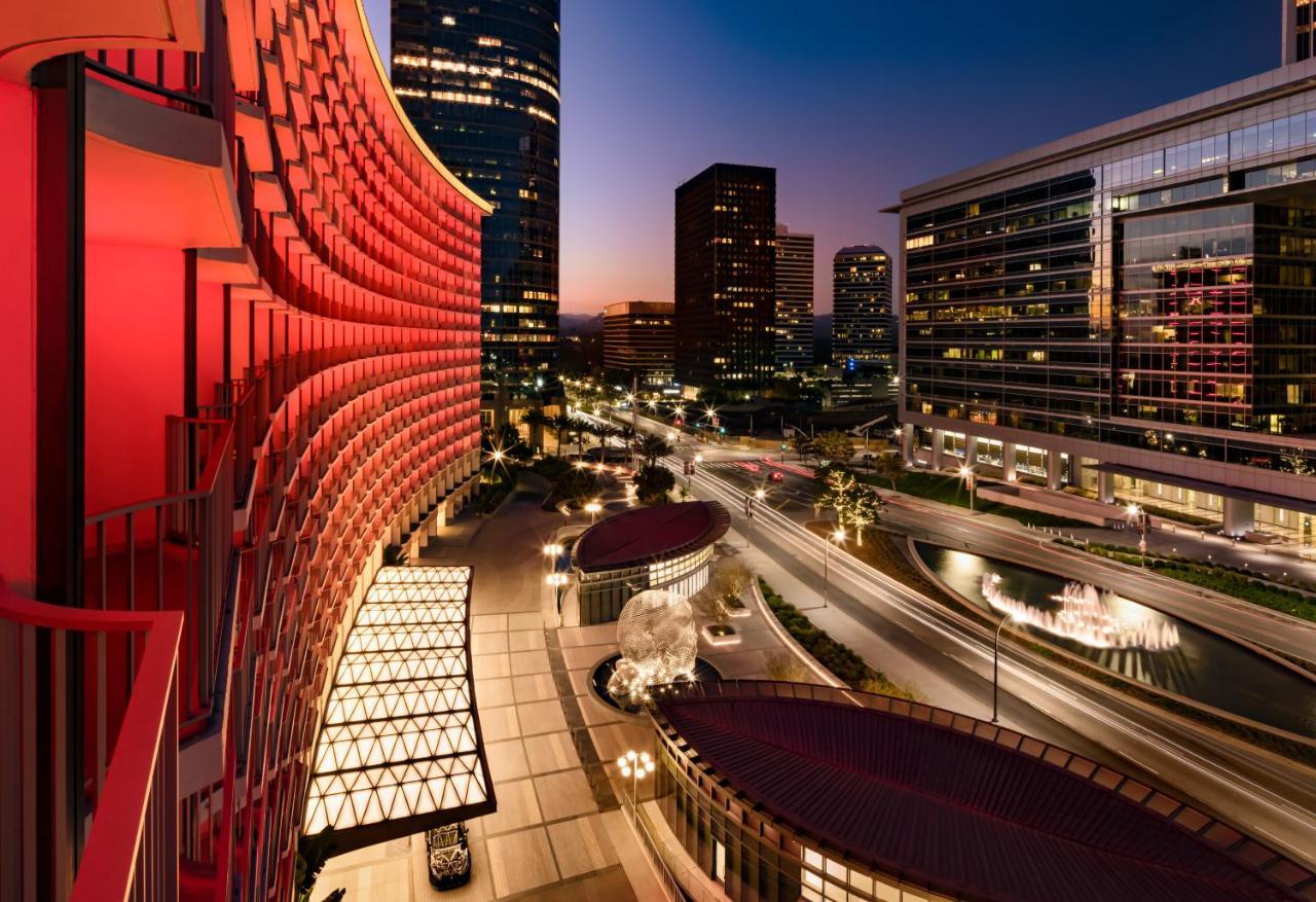 Fairmont Century Plaza Angeles 5*