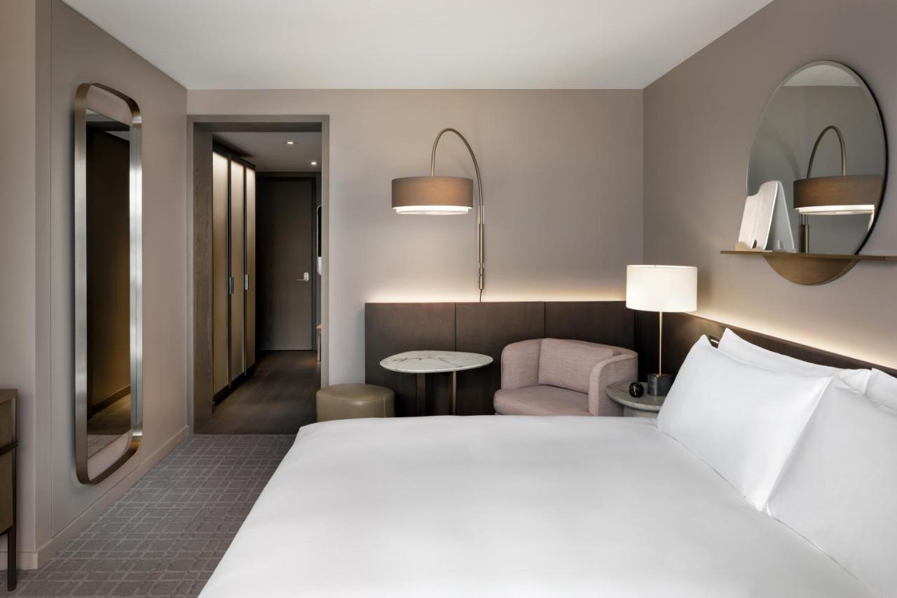 Fairmont Century Plaza Angeles Hotel 5*