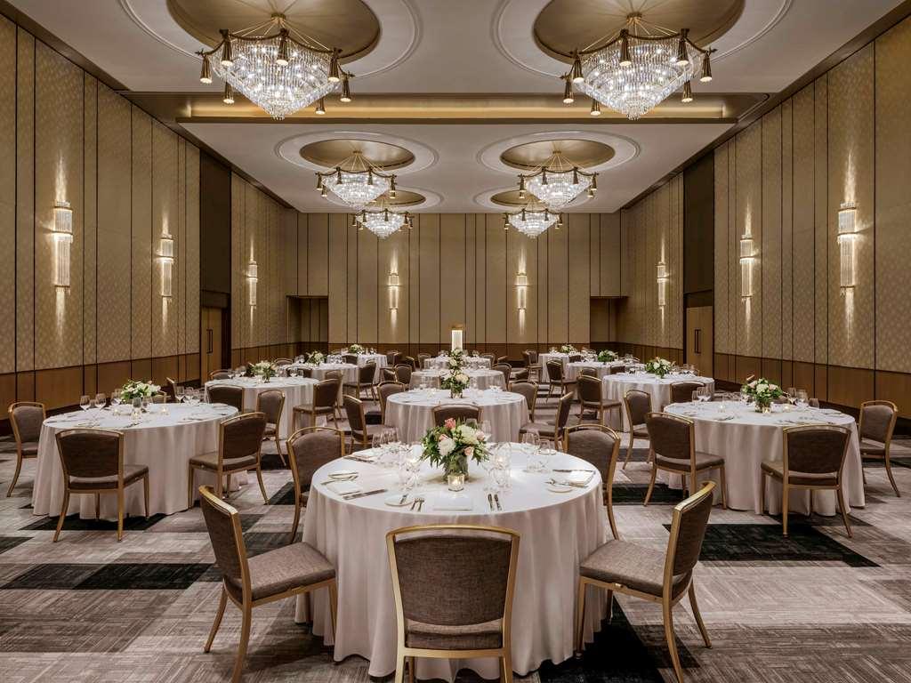 Hotel Fairmont Century Plaza Angeles 5*